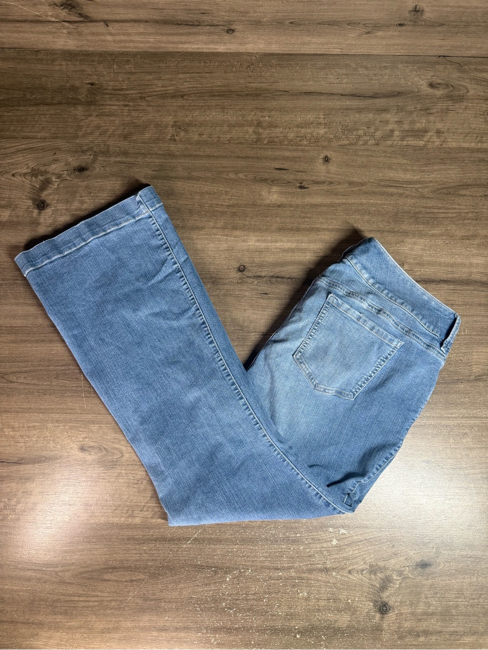 Torrid First at Fit Jeans Womens 20R Flare High Rise Blue Stretch Denim Plus